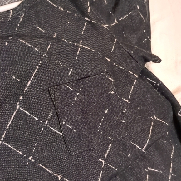 LulaRoe XS Carly Dress in Distressed Plaid Dark Grey - Picture 4 of 4